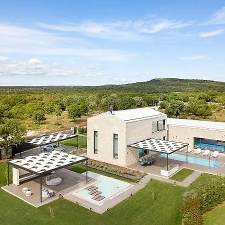 Opulent Istria 4 Bedrooms Indoor Outdoor Pool Sauna Villa