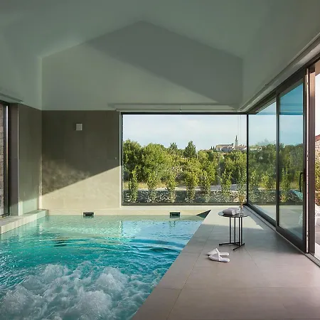 Villa Opulent Istria 4 Bedrooms Indoor Outdoor Pool Sauna