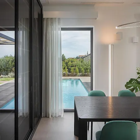 Opulent Istria 4 Bedrooms Indoor Outdoor Pool Sauna Bale