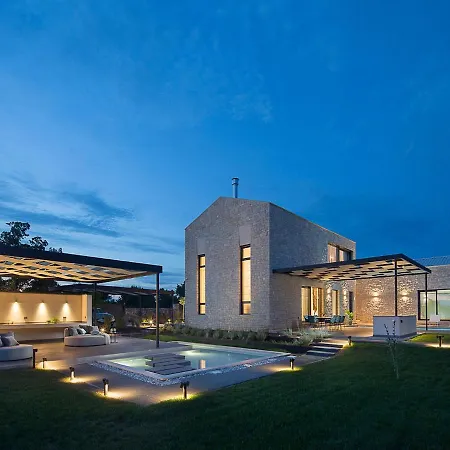 Opulent Istria 4 Bedrooms Indoor Outdoor Pool Sauna Villa